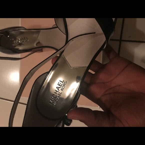 Michael sandal size 9 - Picture 3 of 6